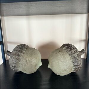 2 Large Wooden Acorns Figurines 🍂